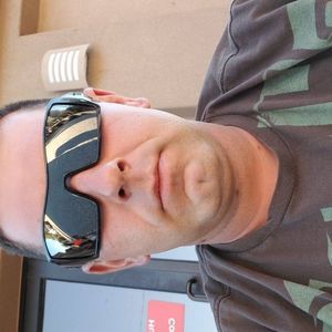 Meet your Posher, William